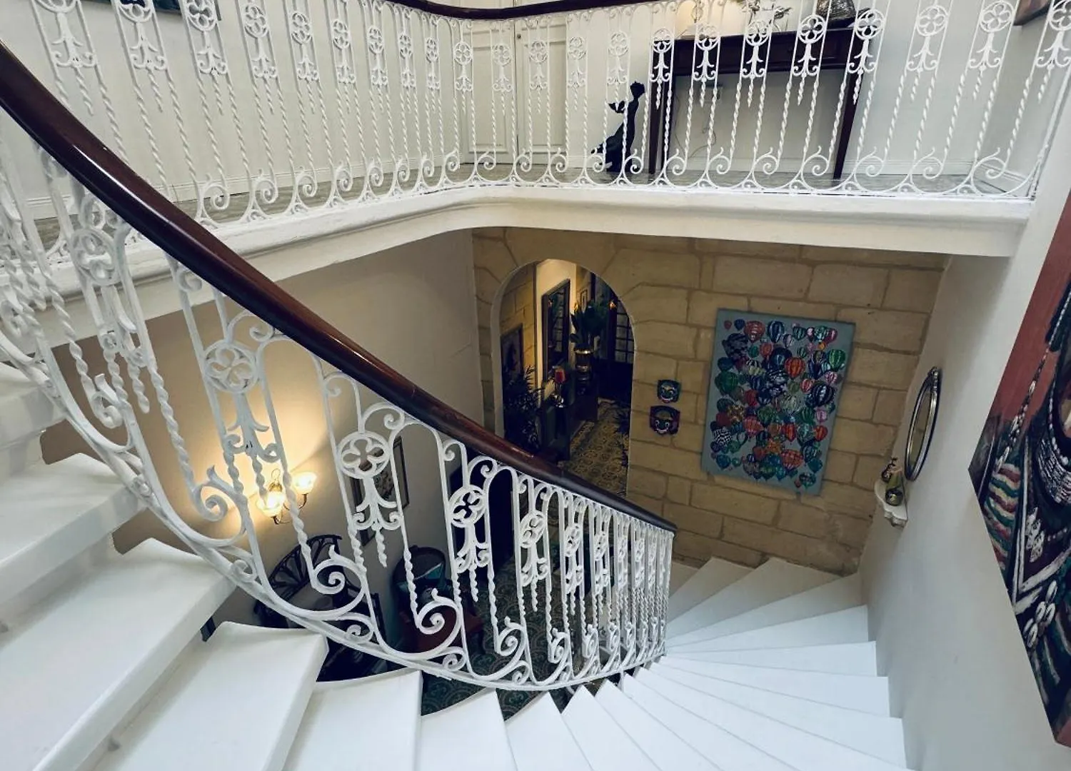 Stylish Boutique Duplex Apartment Home - Orange - 2 Double Bedrooms Hamrun 0*,  Malta