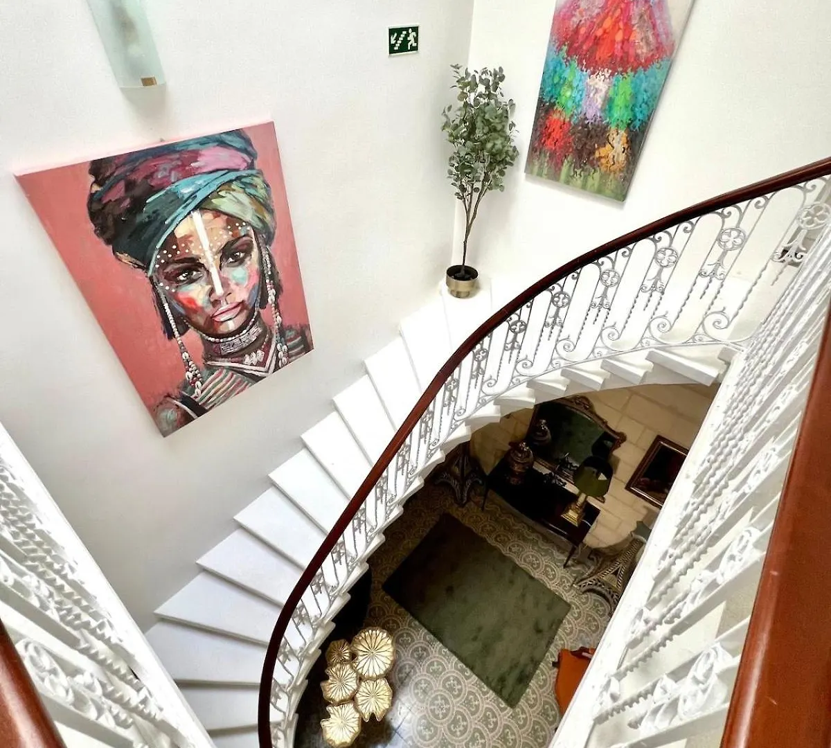Stylish Boutique Duplex Apartment Home - Orange - 2 Double Bedrooms Hamrun