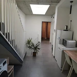 Minimal & Arty Townhouse Habitación en casa particular